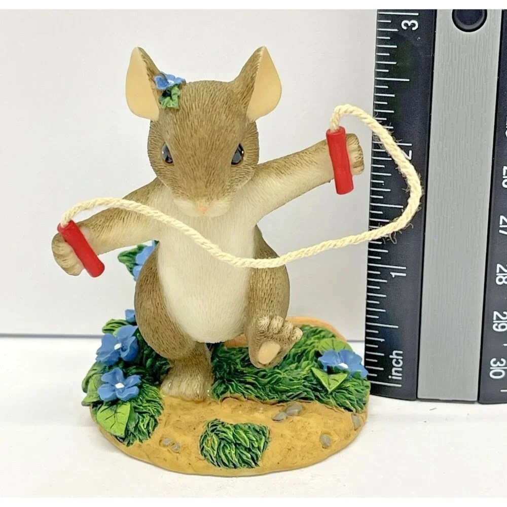 Fitz and Floyd Charming Tails “Just a Hop, Skip and a Jump Away” Mouse 83/110-VG